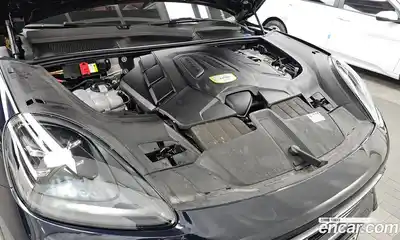 Porsche Cayenne 2022 3.0 Автомат в Москве № 197347, миниатюра 6