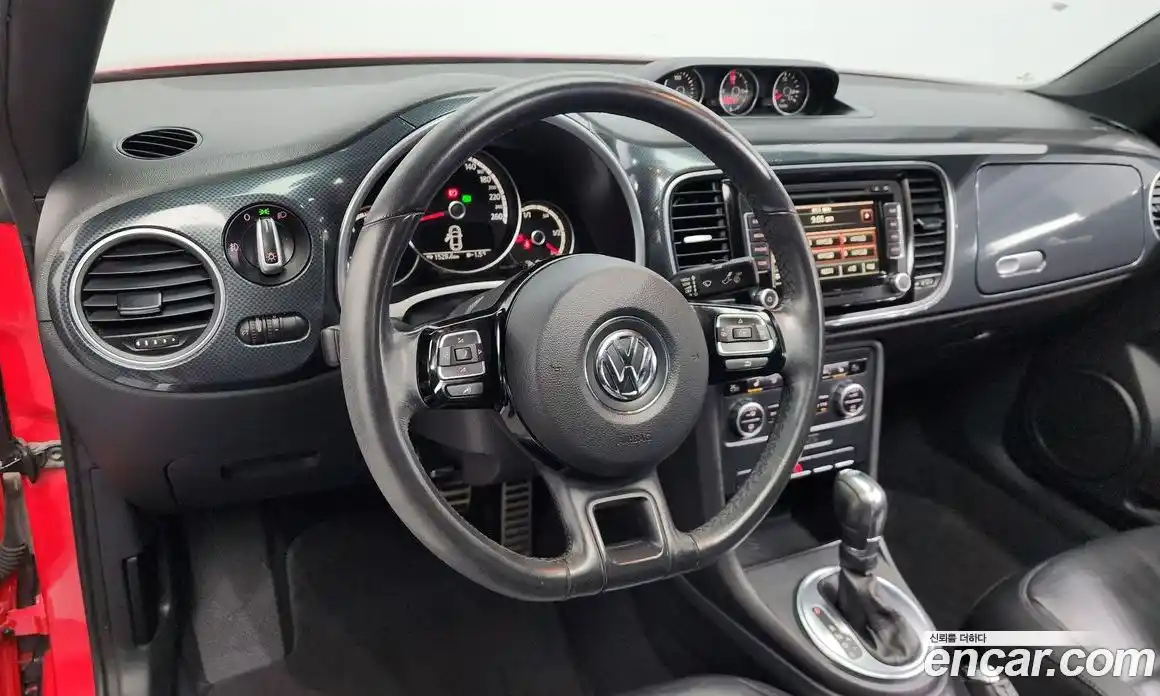 Volkswagen Beatle 2012 2.0 Автомат в Москве № 199112, фото 13