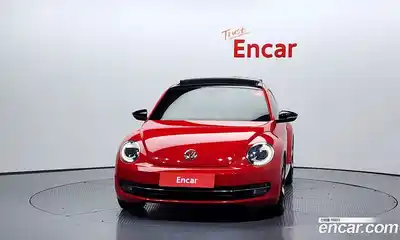 Volkswagen Beatle 2012 2.0 Автомат в Москве № 199112, миниатюра 3