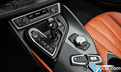 BMW i8 2019 1.5 Автомат в Москве № 211631, миниатюра 9