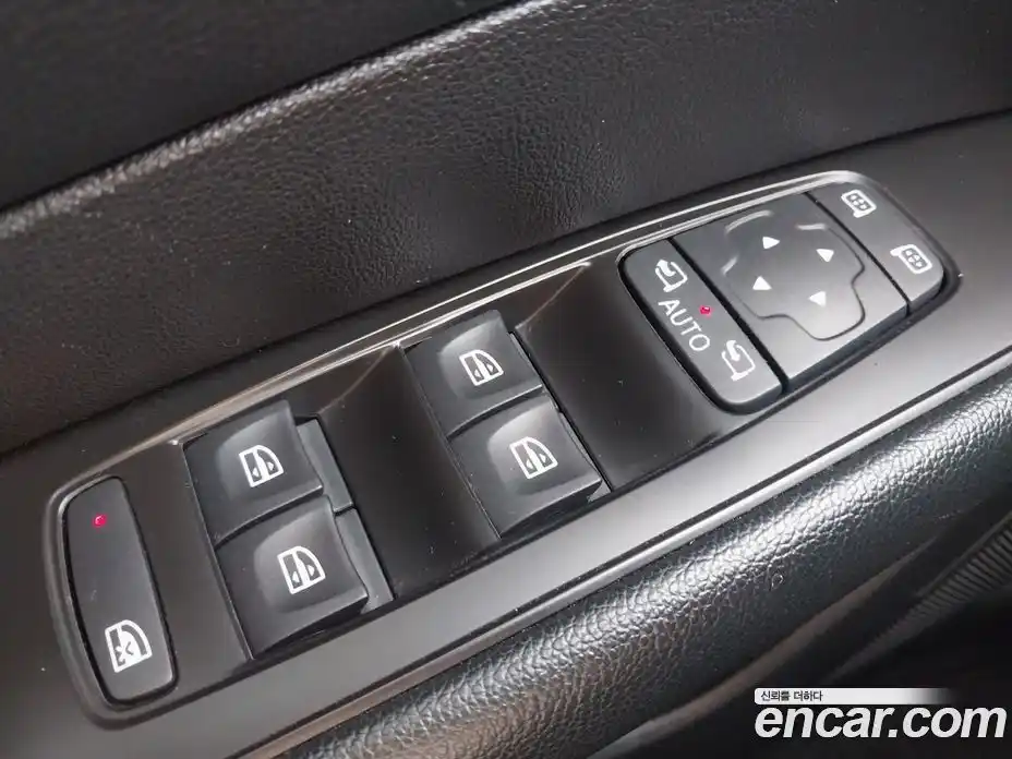 Renault SM6 2017 2.0 Автомат в Москве № 227449, фото 13