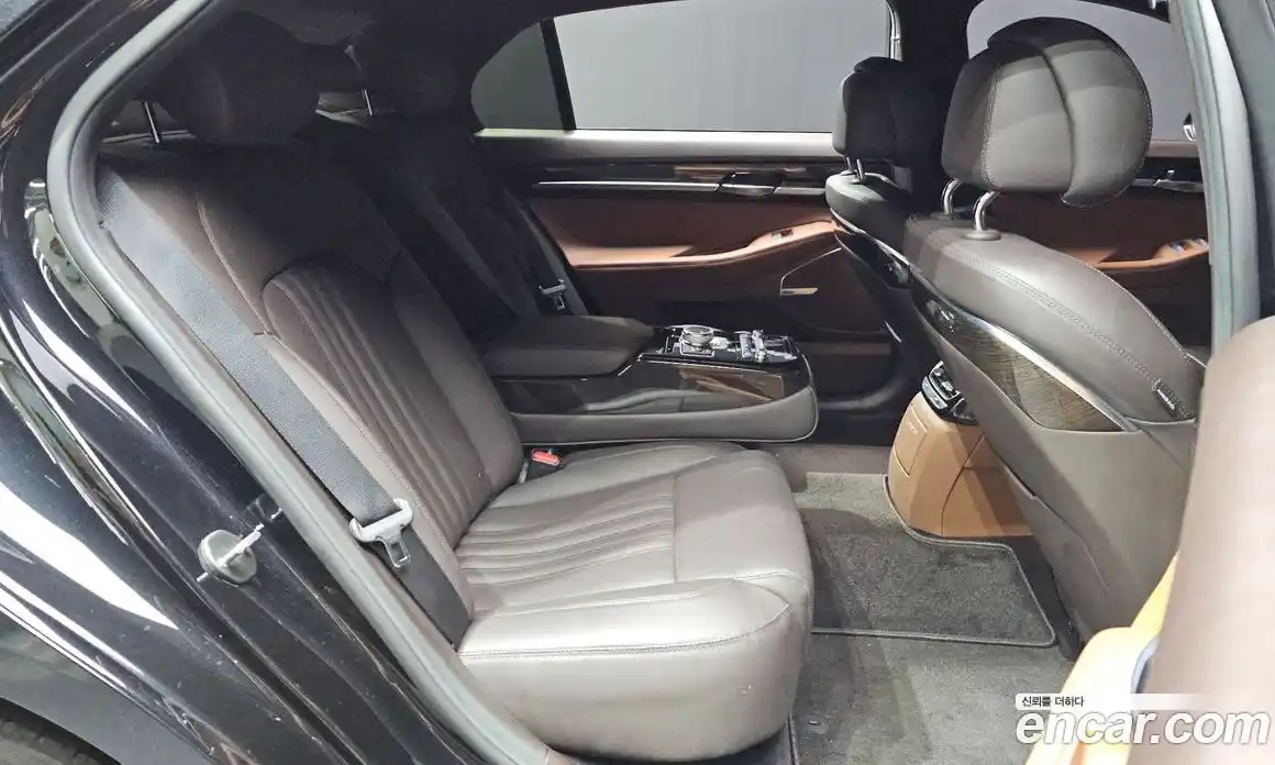 Genesis G90 2021 3.8 Автомат в Москве № 22800, фото 19