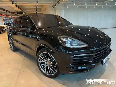Porsche Cayenne, 2023