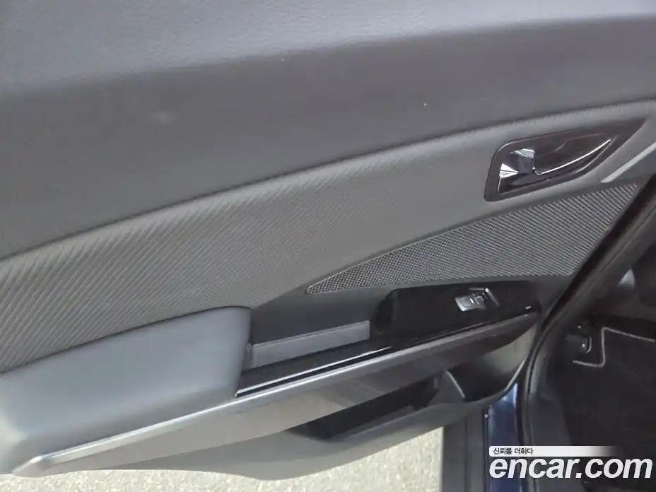 SsangYong TIBOLI 2020 1.6 Автомат в Москве № 236859, фото 8