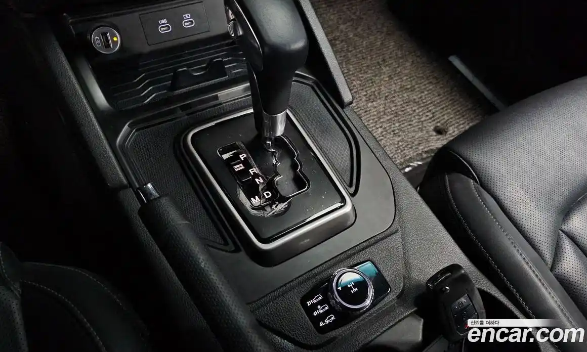 SsangYong Rexton 2023 2.2 Автомат в Москве № 28105, фото 9