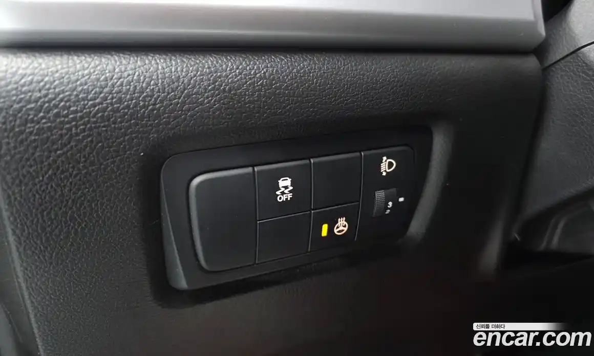 SsangYong Korando 2016 2.2 Автомат в Москве № 32756, фото 17