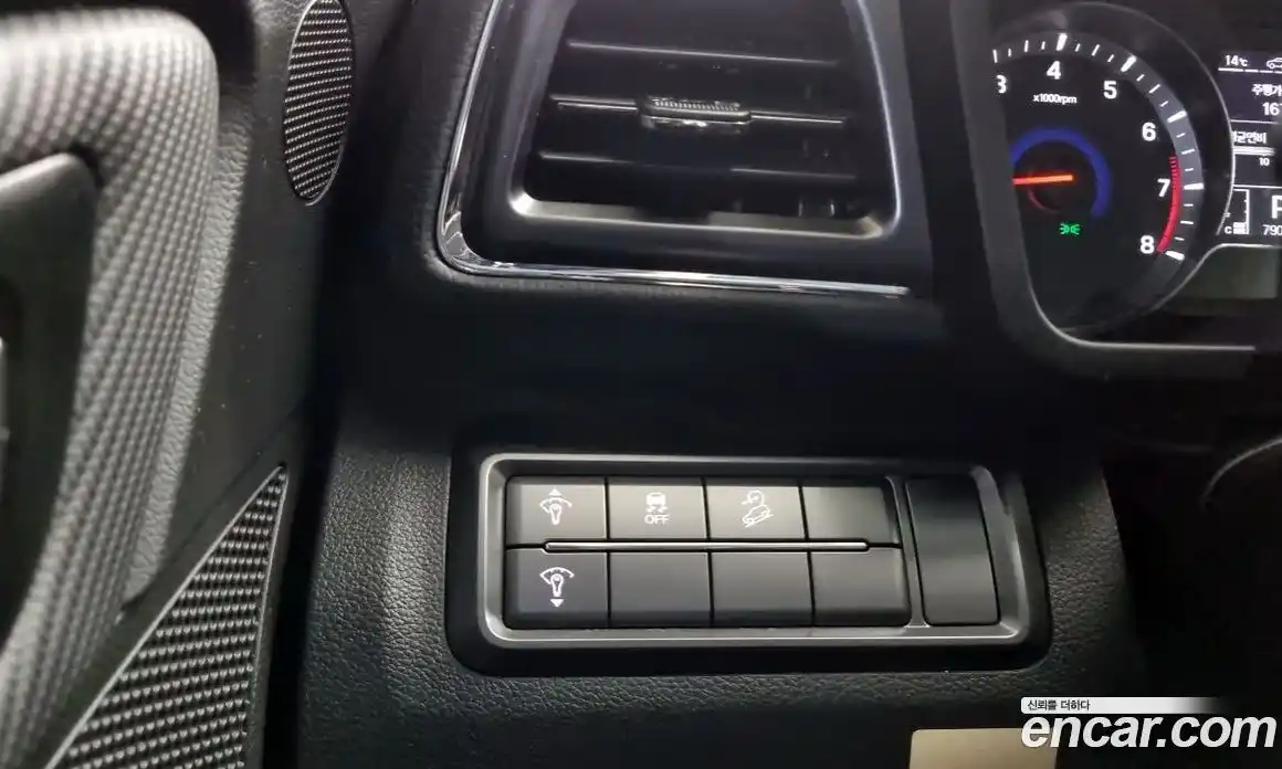 SsangYong TIBOLI 2022 1.5 Автомат в Москве № 35403, фото 15