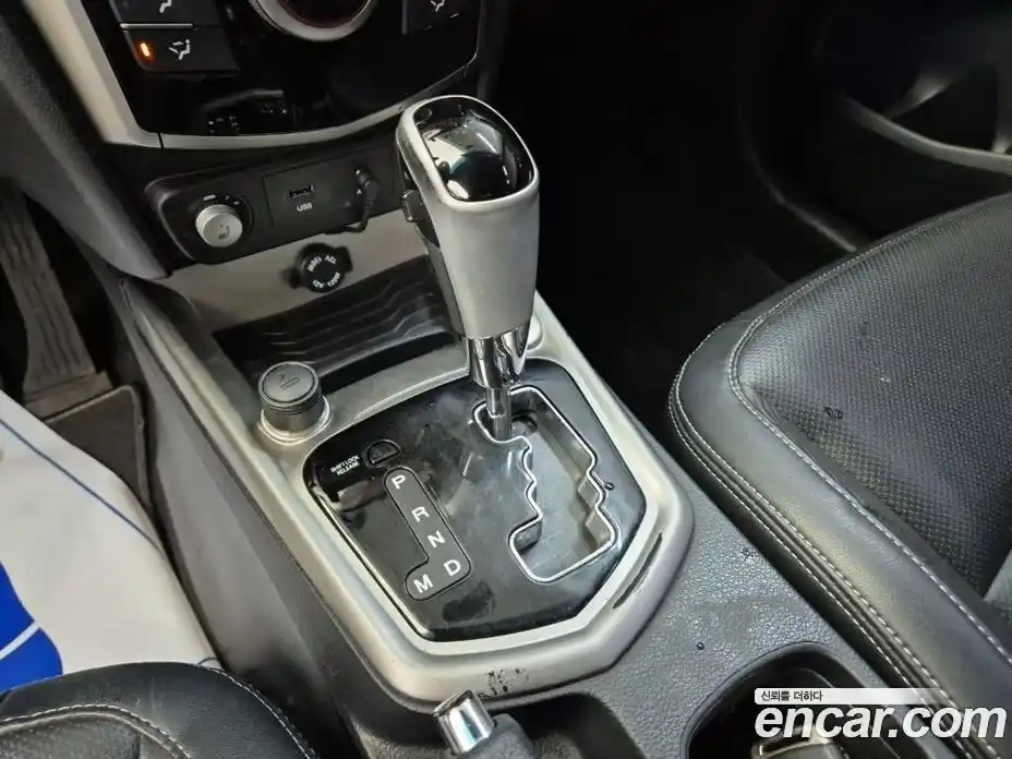 SsangYong TIBOLI 2016 1.6 Автомат в Москве № 36065, фото 8