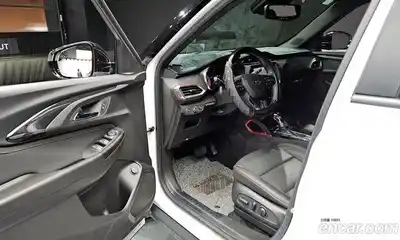 Chevrolet TrailBlazer 2022 1.3 Автомат в Москве № 38639, миниатюра 11