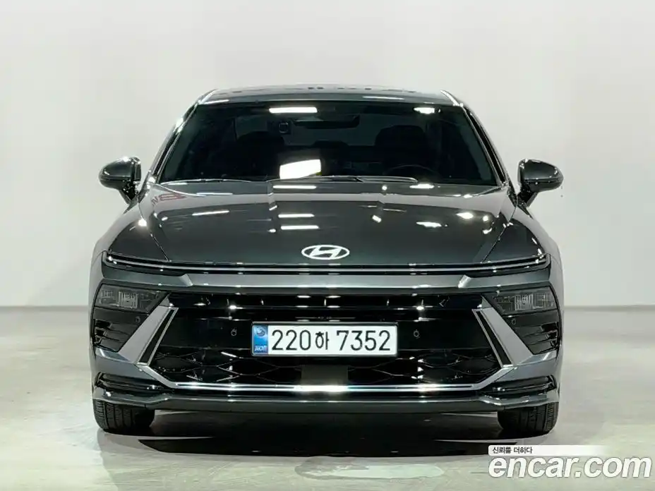 Hyundai Sonata 2024 2.0 Автомат в Москве № 714335, фото 3