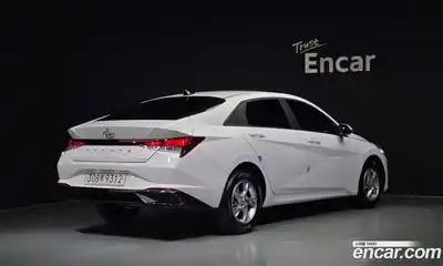 Hyundai Avante 2022 1.6 Автомат в Москве № 714435, миниатюра 2