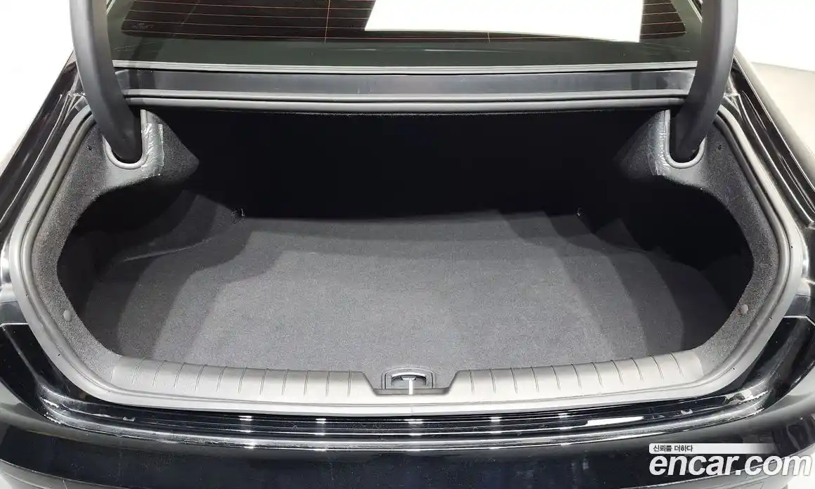 Hyundai Grandeur 2025 1.6 Автомат в Москве № 714465, фото 20