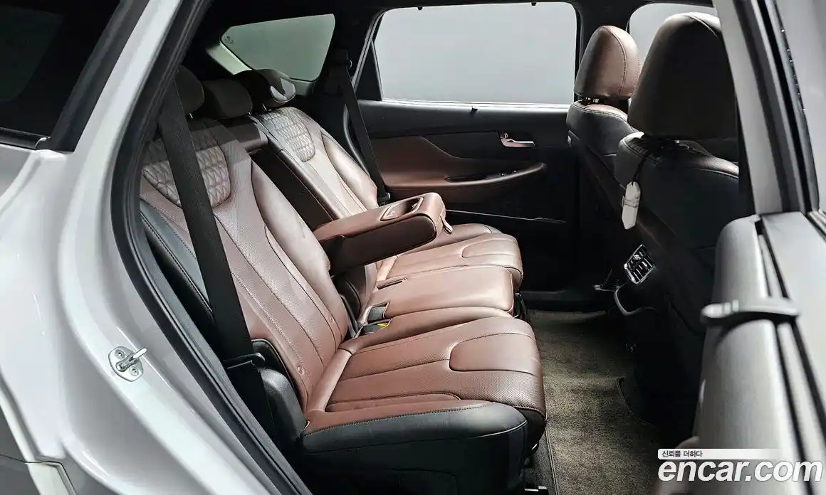 Hyundai Santa Fe 2020 2.0 Автомат в Москве № 714537, фото 12