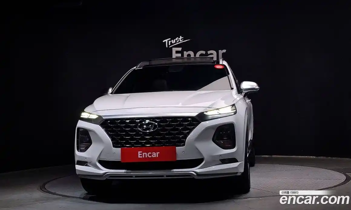 Hyundai Santa Fe 2020 2.0 Автомат в Москве № 714537, фото 3