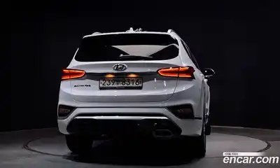 Hyundai Santa Fe 2020 2.0 Автомат в Москве № 714537, миниатюра 4