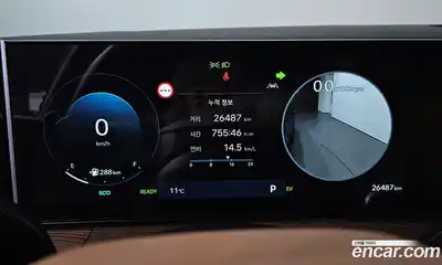 Hyundai Santa Fe 2024 1.6 Автомат в Москве № 714557, миниатюра 8