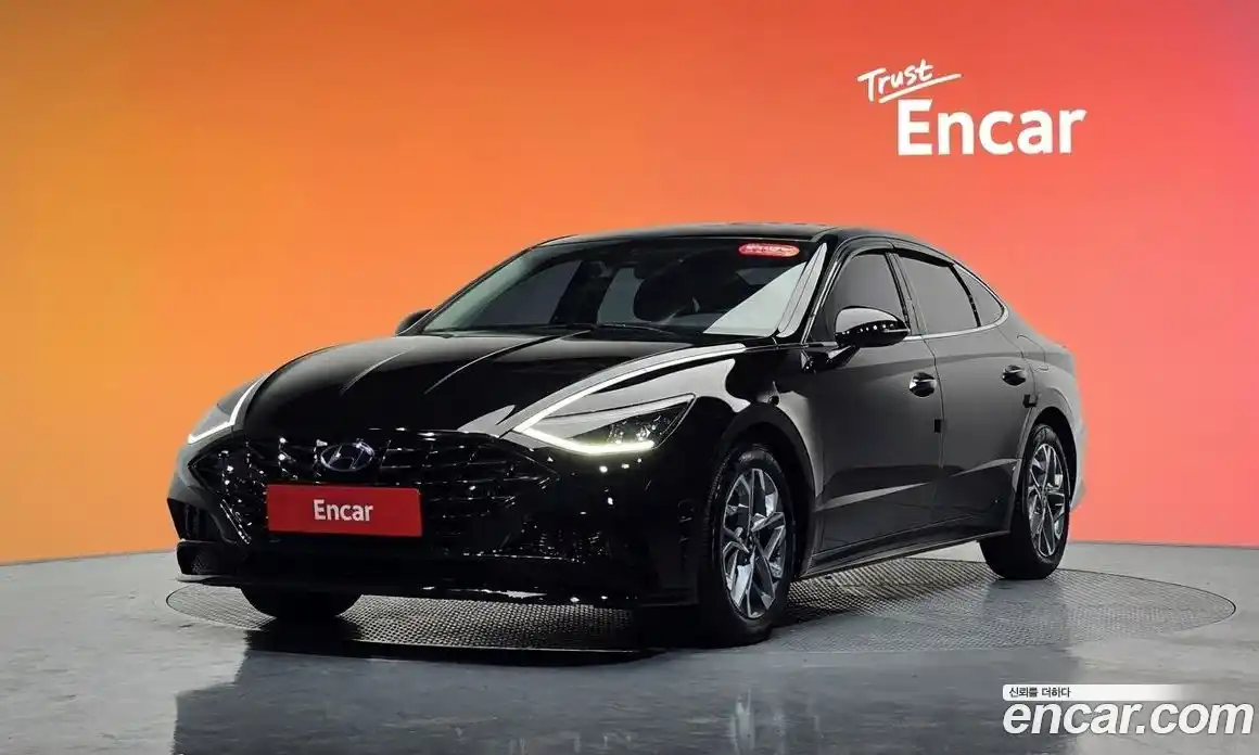 Hyundai Sonata 2023 2.0 Автомат в Москве № 714603, фото 20