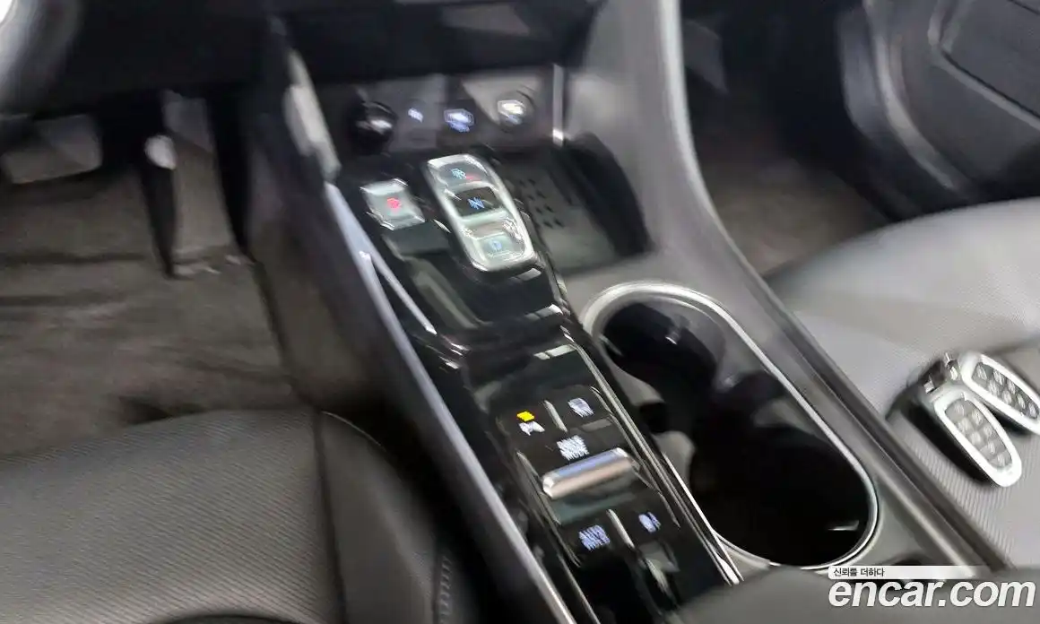 Hyundai Sonata 2023 2.0 Автомат в Москве № 714603, фото 8