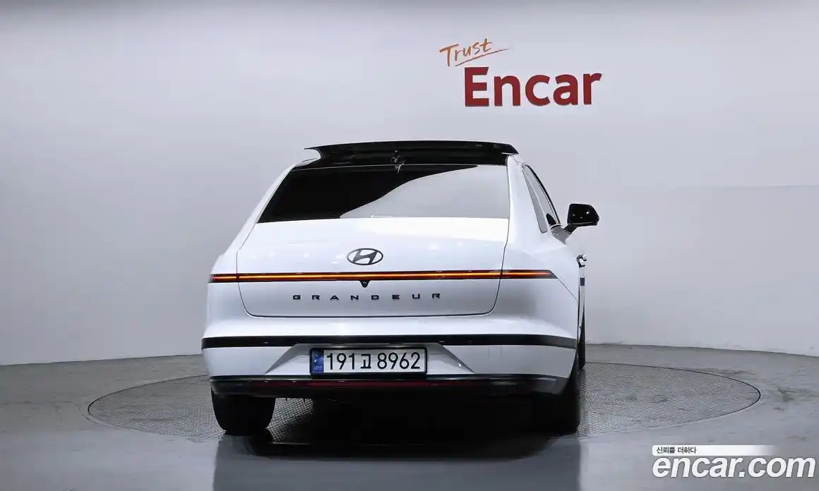 Hyundai Grandeur 2023 1.6 Автомат в Москве № 714888, фото 4