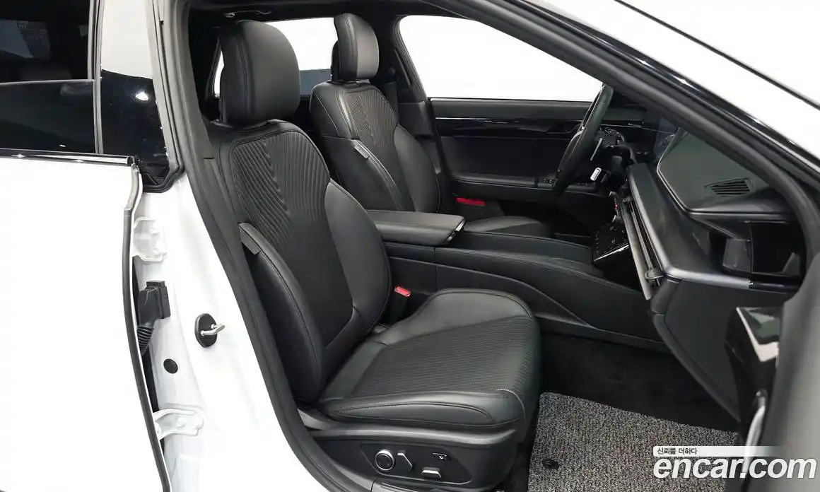 Hyundai Grandeur 2023 1.6 Автомат в Москве № 714888, фото 10