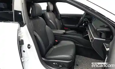 Hyundai Grandeur 2023 1.6 Автомат в Москве № 714888, миниатюра 10