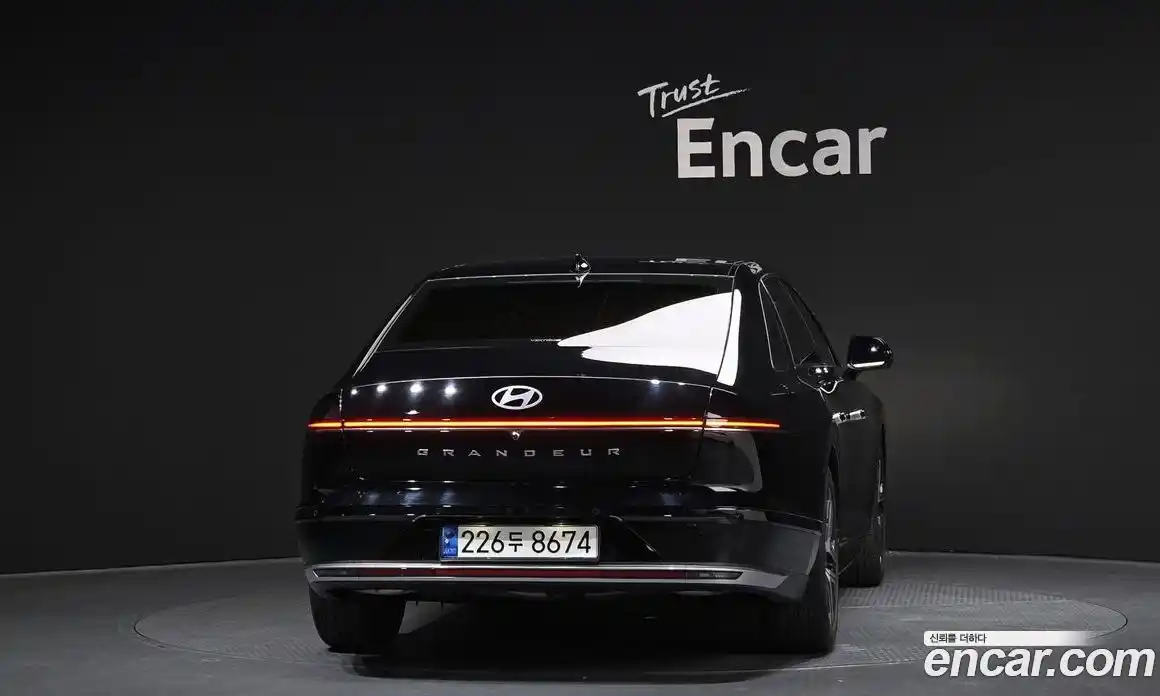 Hyundai Grandeur 2023 2.5 Автомат в Москве № 714894, фото 4