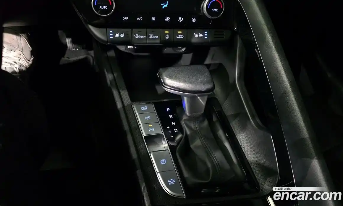 Hyundai Avante 2023 1.6 Автомат в Москве № 714931, фото 9