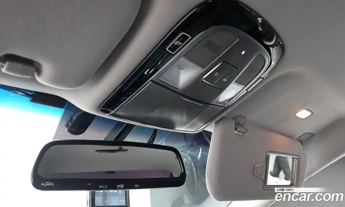 Hyundai Grandeur 2015 3.0 Автомат в Москве № 715113, фото 18