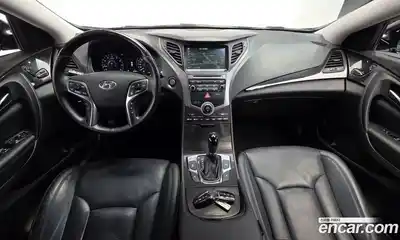 Hyundai Grandeur 2015 3.0 Автомат в Москве № 715113, миниатюра 7