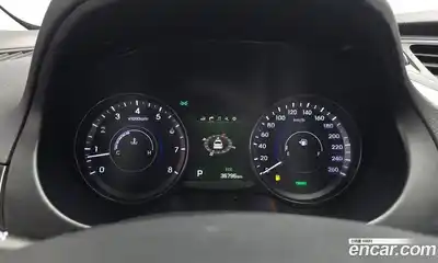 Hyundai Grandeur 2015 3.0 Автомат в Москве № 715113, миниатюра 8