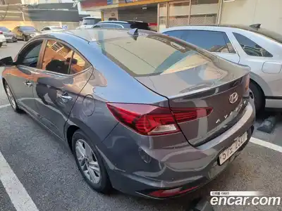 Hyundai Avante 2019 1.6 Автомат в Москве № 715301, миниатюра 2