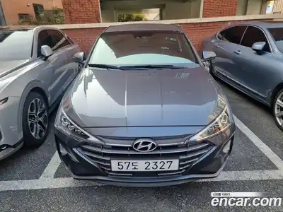 Hyundai Avante 2019 1.6 Автомат в Москве № 715301, миниатюра 3
