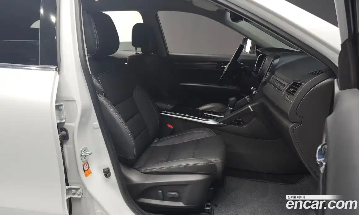 Renault QM6 2022 2.0 Автомат в Москве № 715598, фото 10