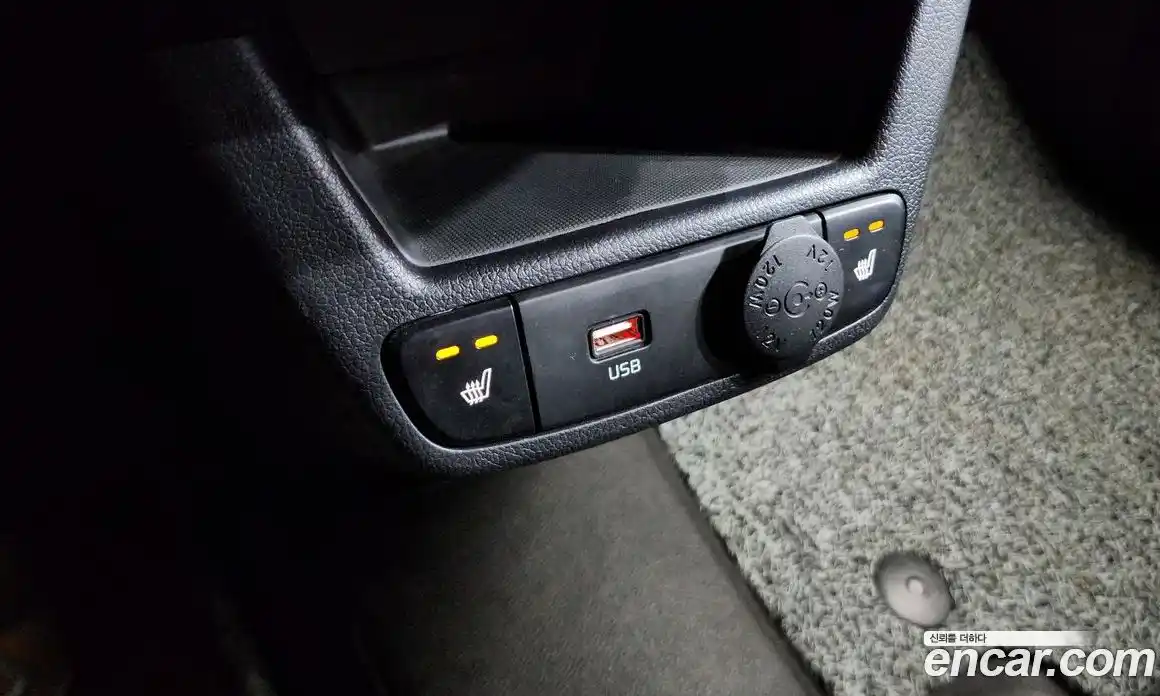 Kia Ray 2021 1.0 Автомат в Москве № 715959, фото 18