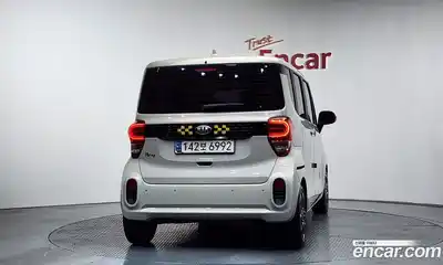 Kia Ray 2021 1.0 Автомат в Москве № 715959, миниатюра 4