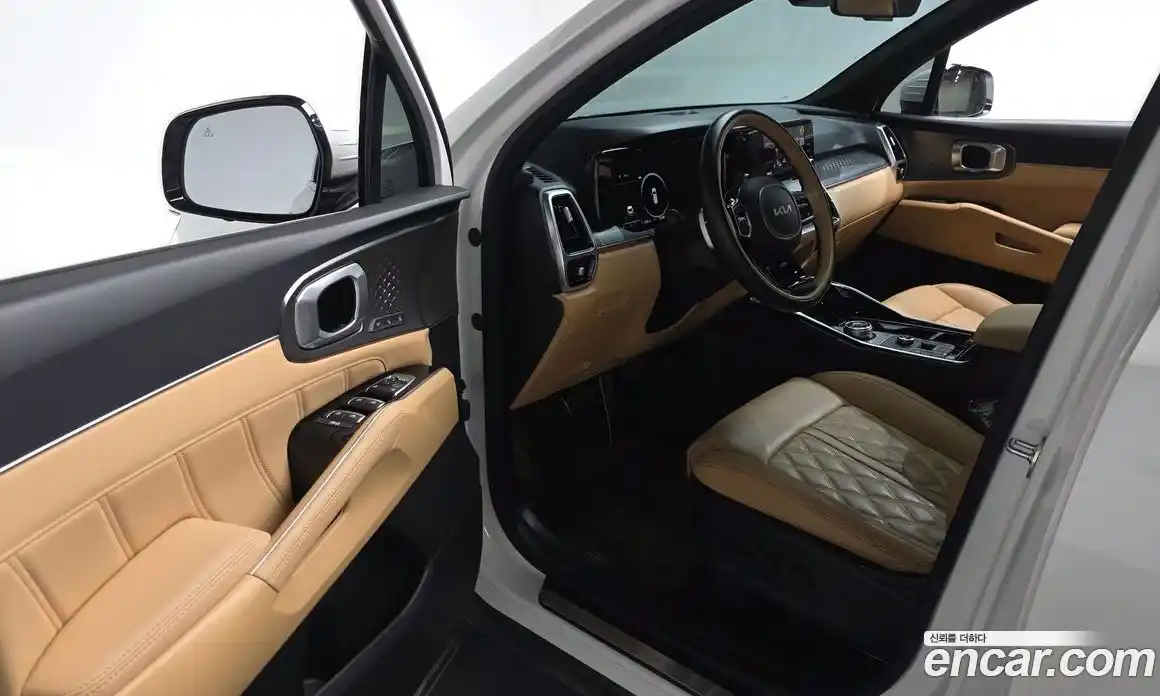 Kia Sorento 2022 1.6 Автомат в Москве № 716083, фото 11