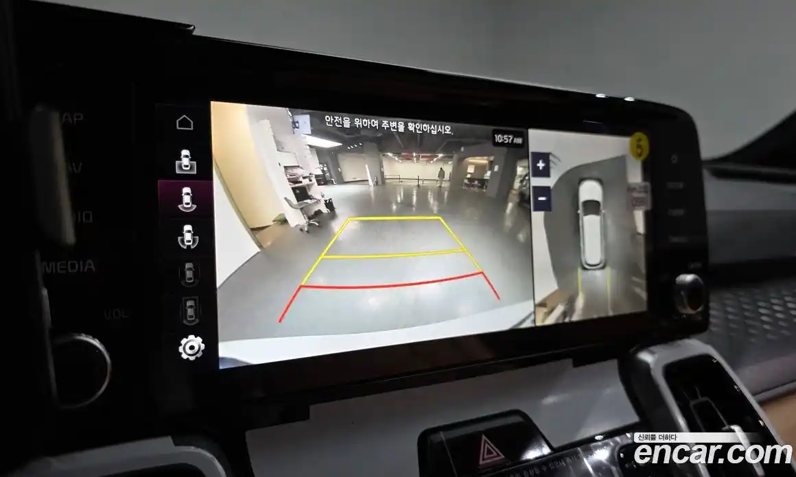 Kia Sorento 2022 1.6 Автомат в Москве № 716083, фото 15