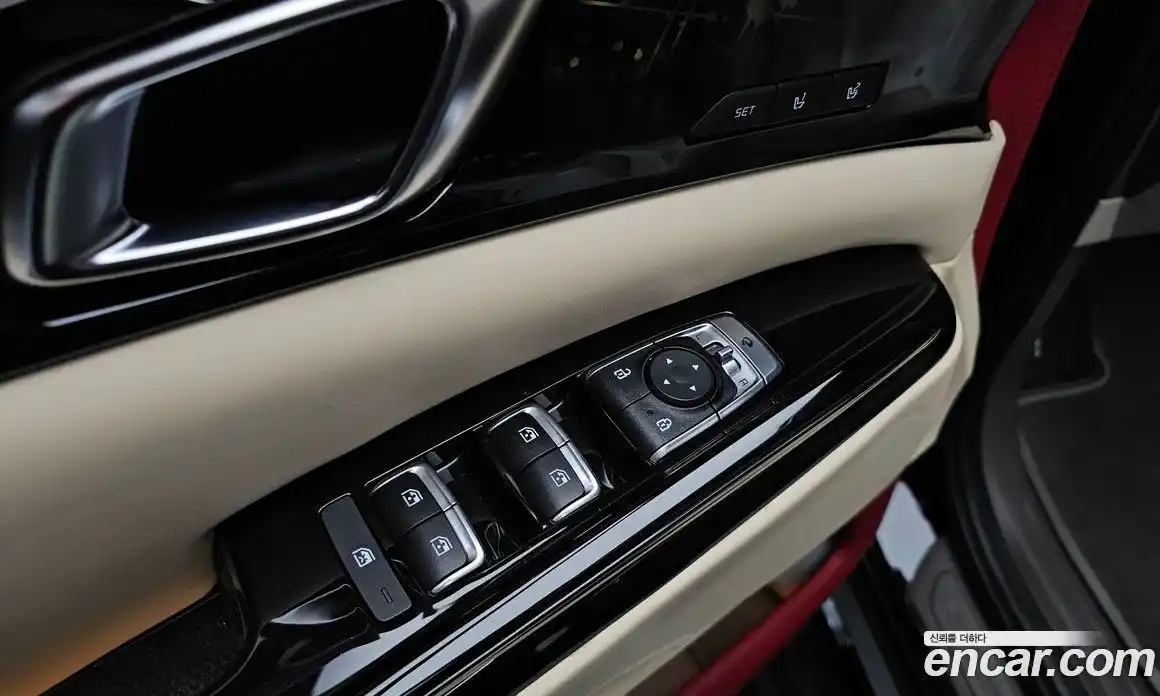 Kia Canival 2023 3.5 Автомат в Москве № 716281, фото 16