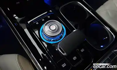 Kia Canival 2023 3.5 Автомат в Москве № 716281, миниатюра 9