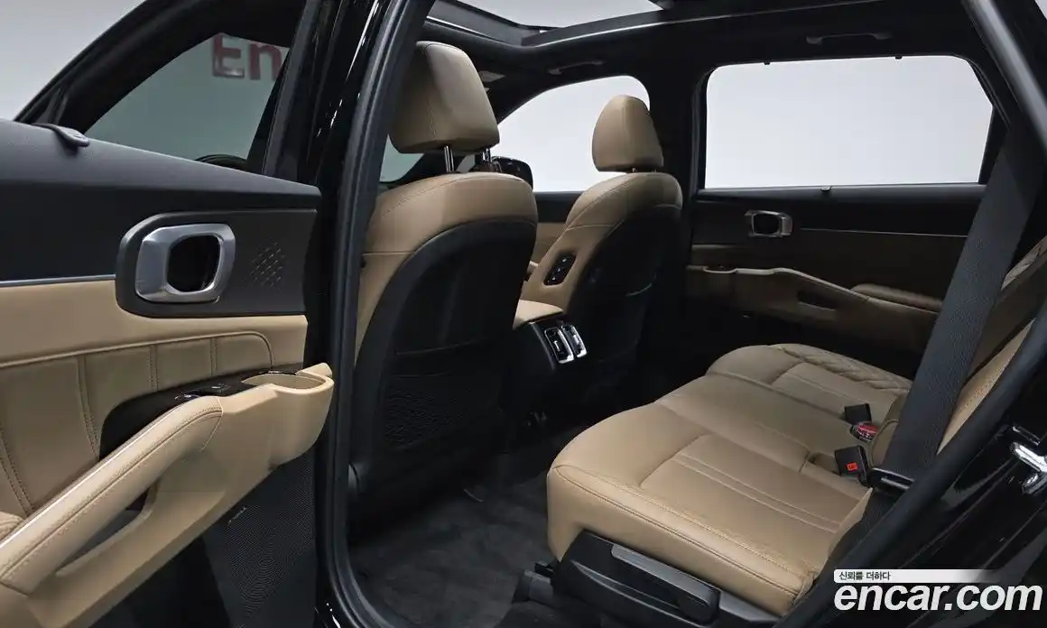 Kia Sorento 2024 1.6 Автомат в Москве № 716312, фото 11