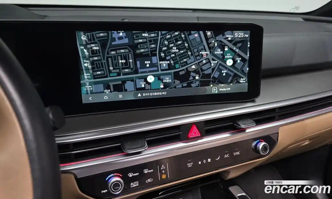 Kia Sorento 2024 1.6 Автомат в Москве № 716312, фото 15