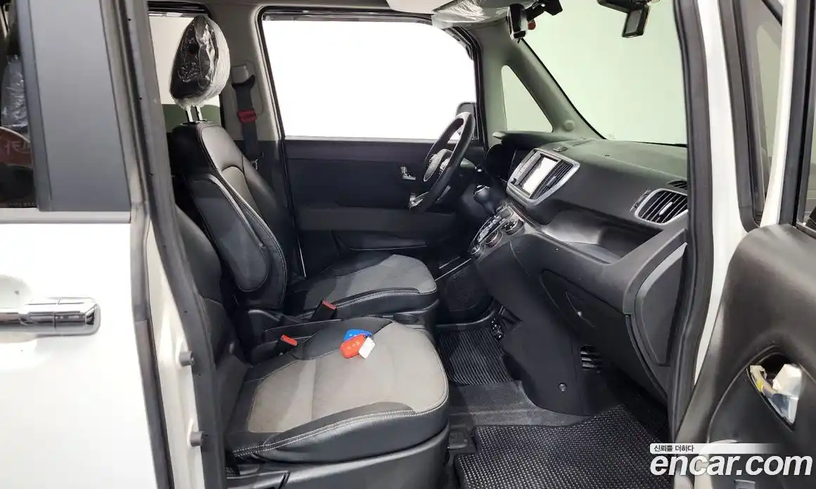 Kia Ray 2022 1.0 Автомат в Москве № 716340, фото 11