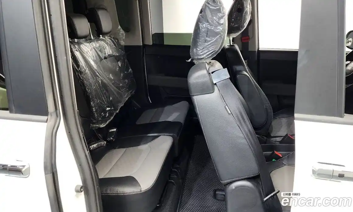 Kia Ray 2022 1.0 Автомат в Москве № 716340, фото 12