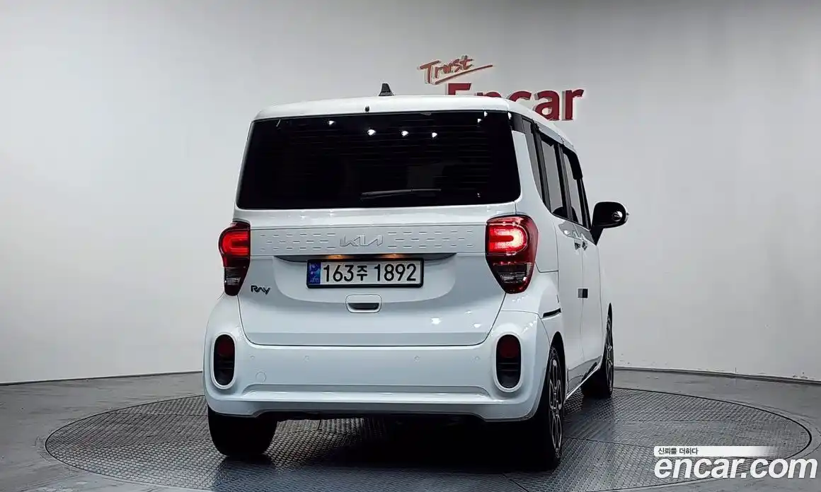 Kia Ray 2022 1.0 Автомат в Москве № 716340, фото 4