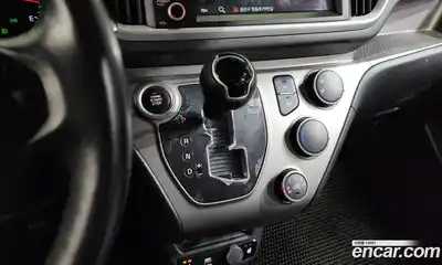 Kia Ray 2022 1.0 Автомат в Москве № 716340, миниатюра 9