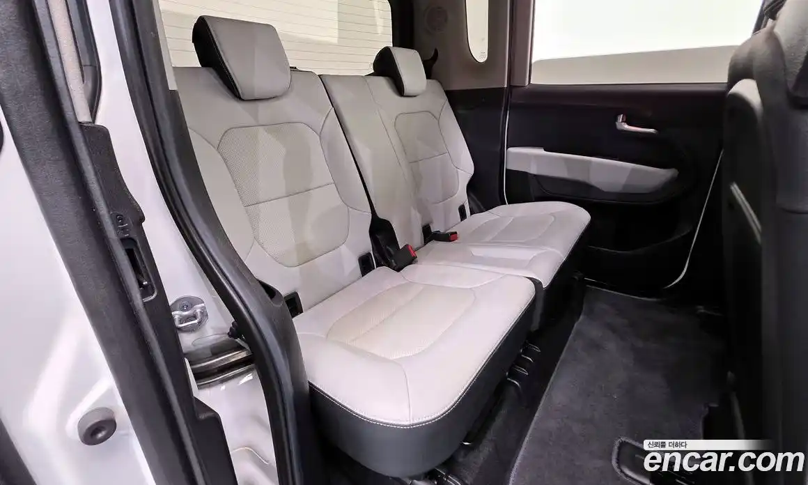 Kia Ray 2024 0.1 Автомат в Москве № 716625, фото 19