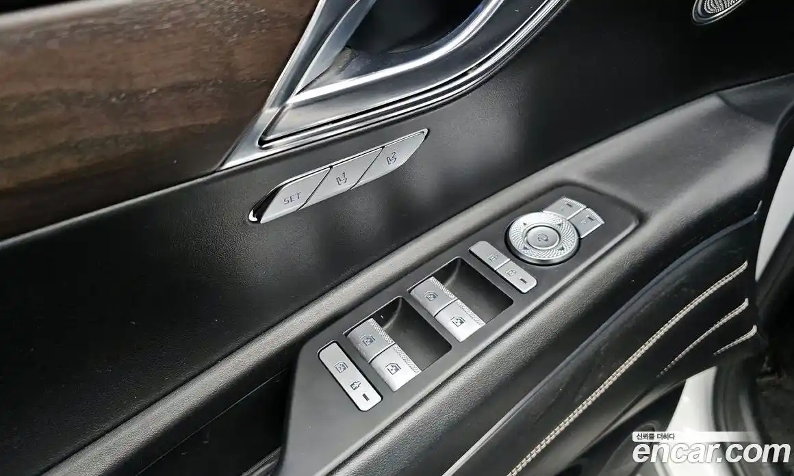 Genesis GV80 2022 3.0 Автомат в Москве № 716856, фото 18