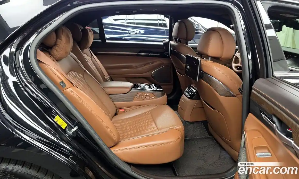 Genesis G90 2021 3.8 Автомат в Москве № 716895, фото 16