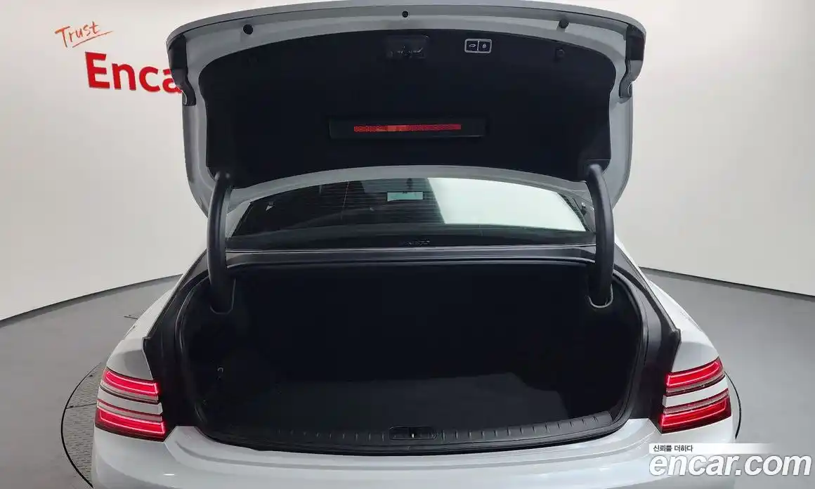 Genesis G80 2022 2.5 Автомат в Москве № 716967, фото 20