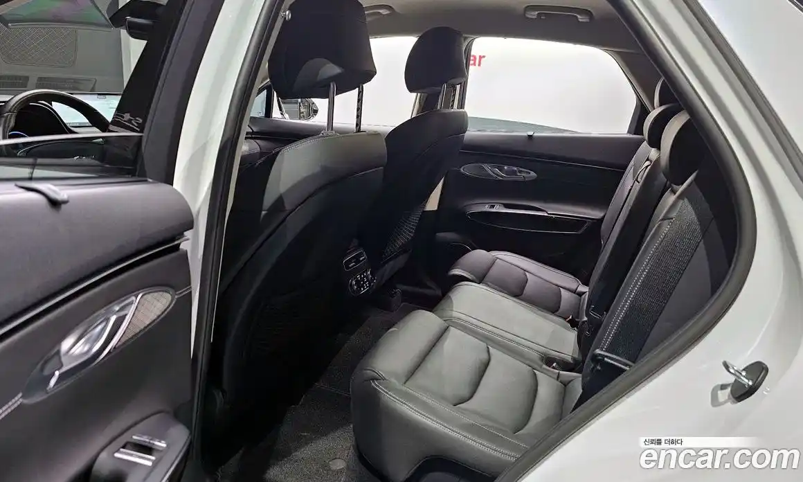 Genesis GV70 2021 2.5 Автомат в Москве № 716982, фото 12